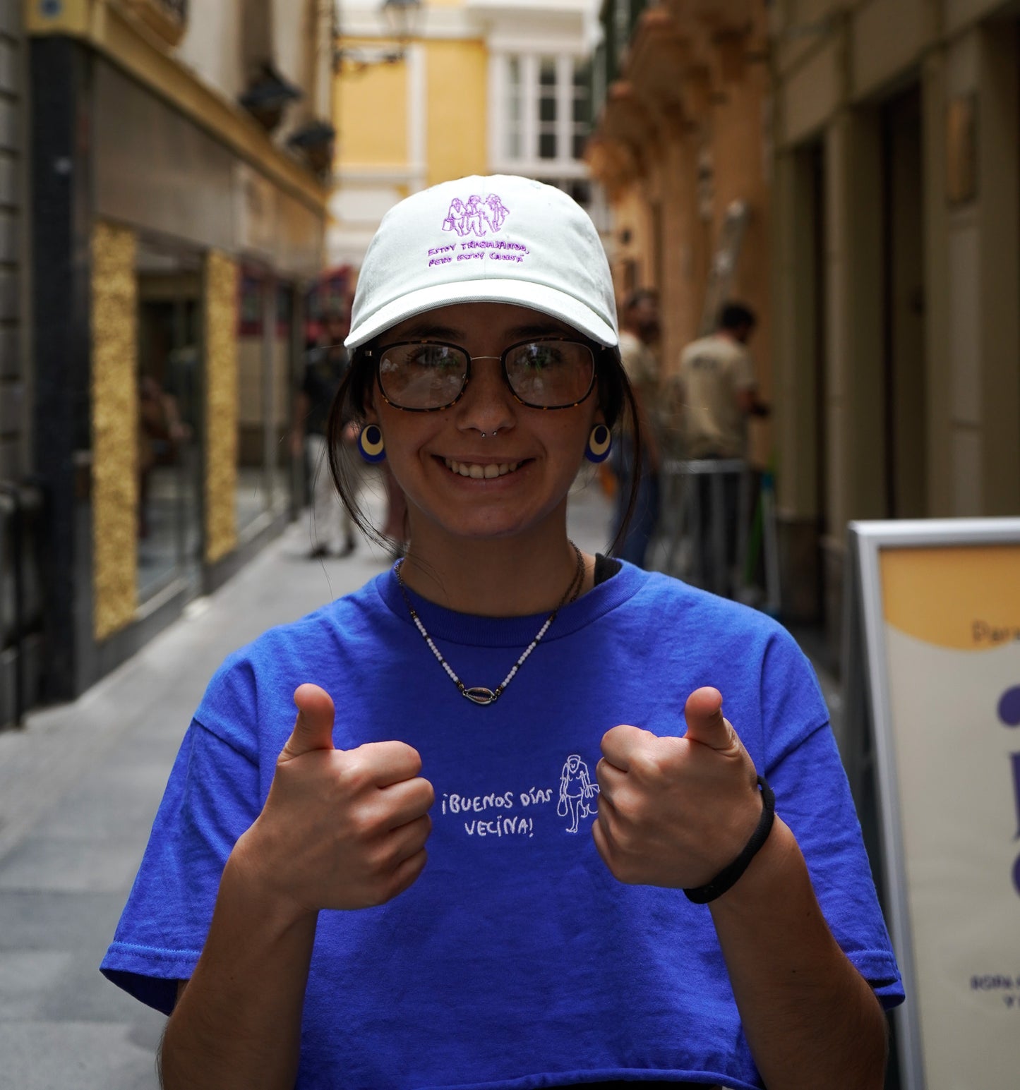 Gorra Verde Estoy trabajando, pero estoy cansá