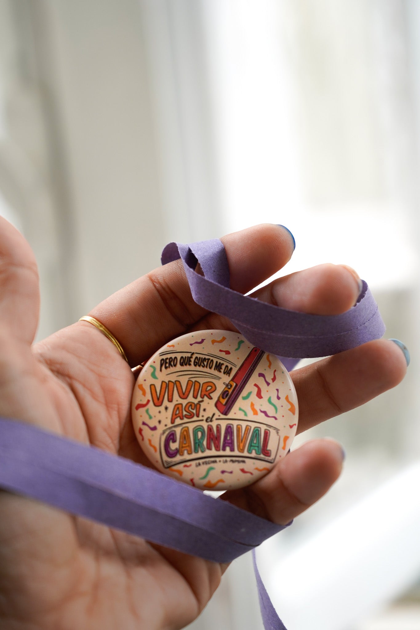 Chapa "Pero qué gusto me da vivir así el carnaval" - PEQUEÑA