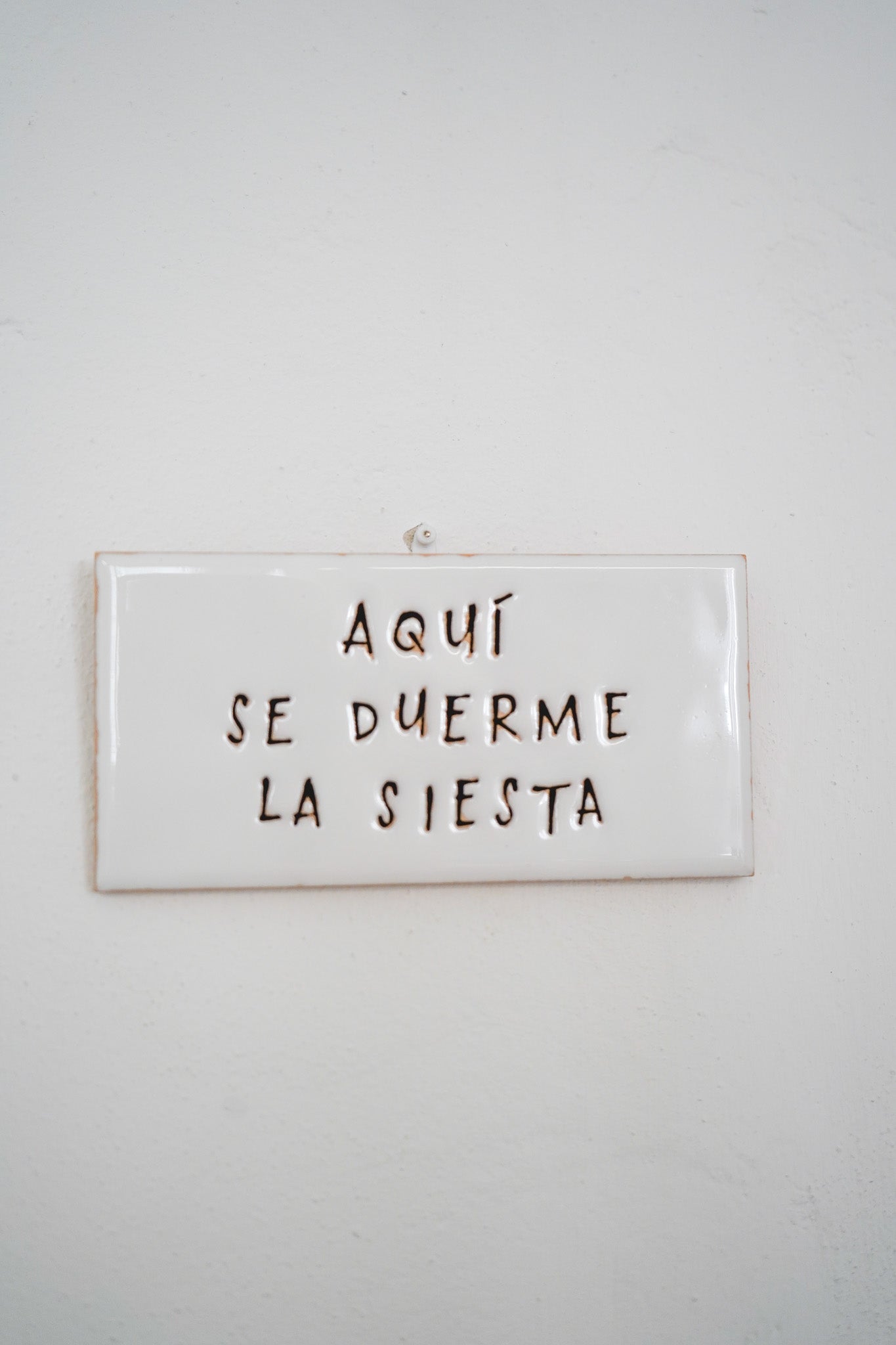 Azulejo para colgar Aquí se duerme la siesta