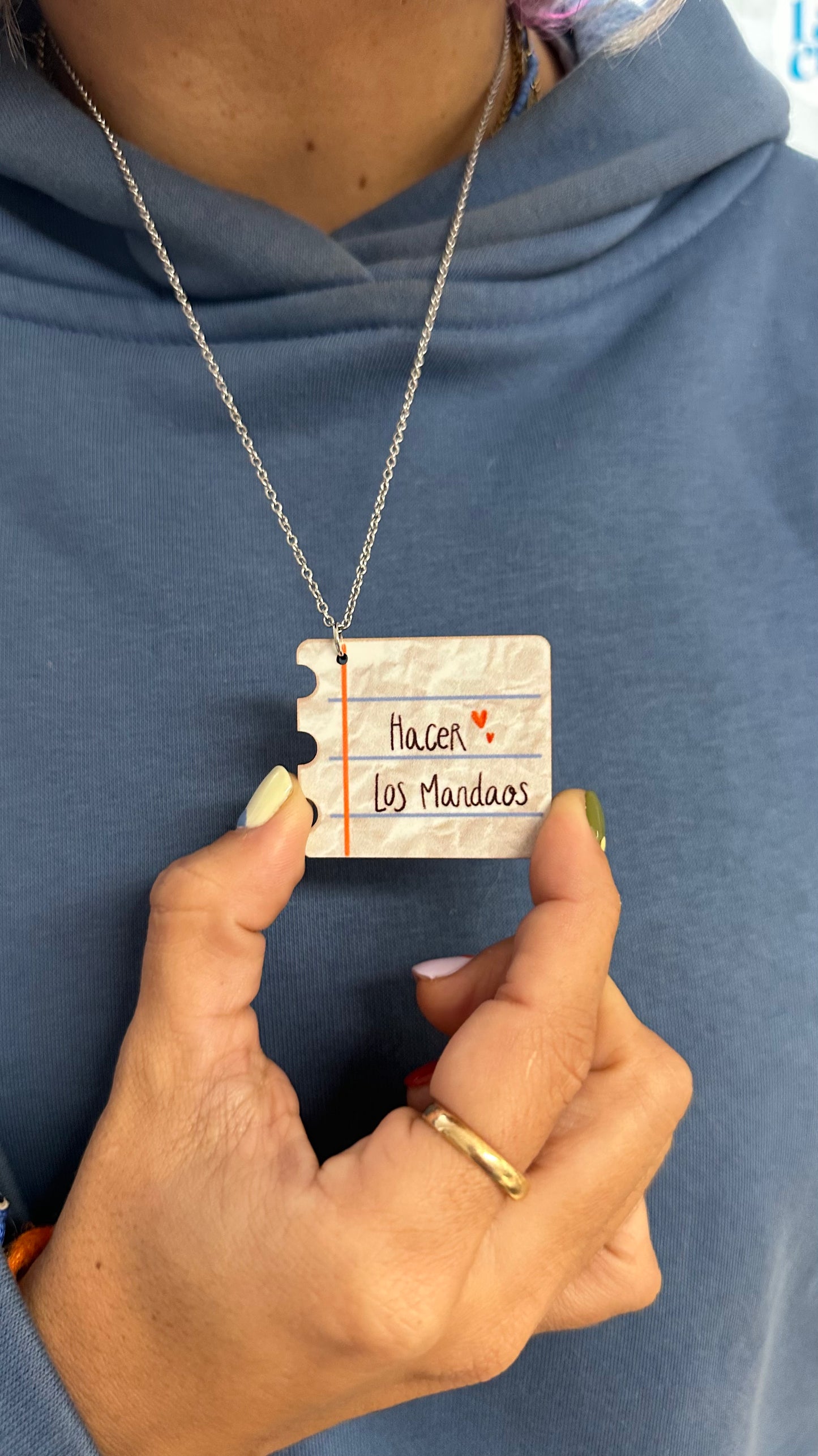 Collar "Hacer los mandaos" notas