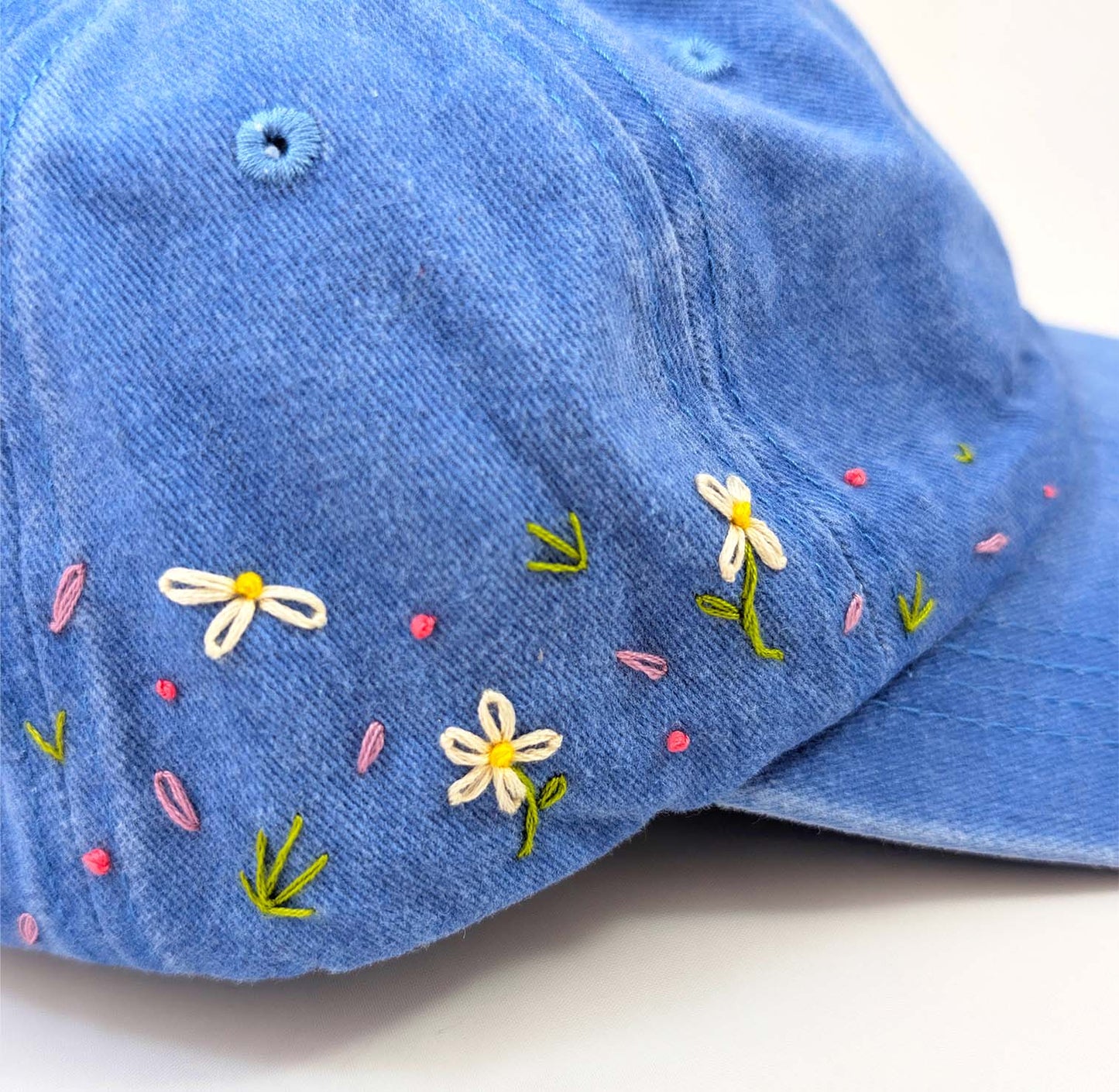 Gorras bordadas margaritas