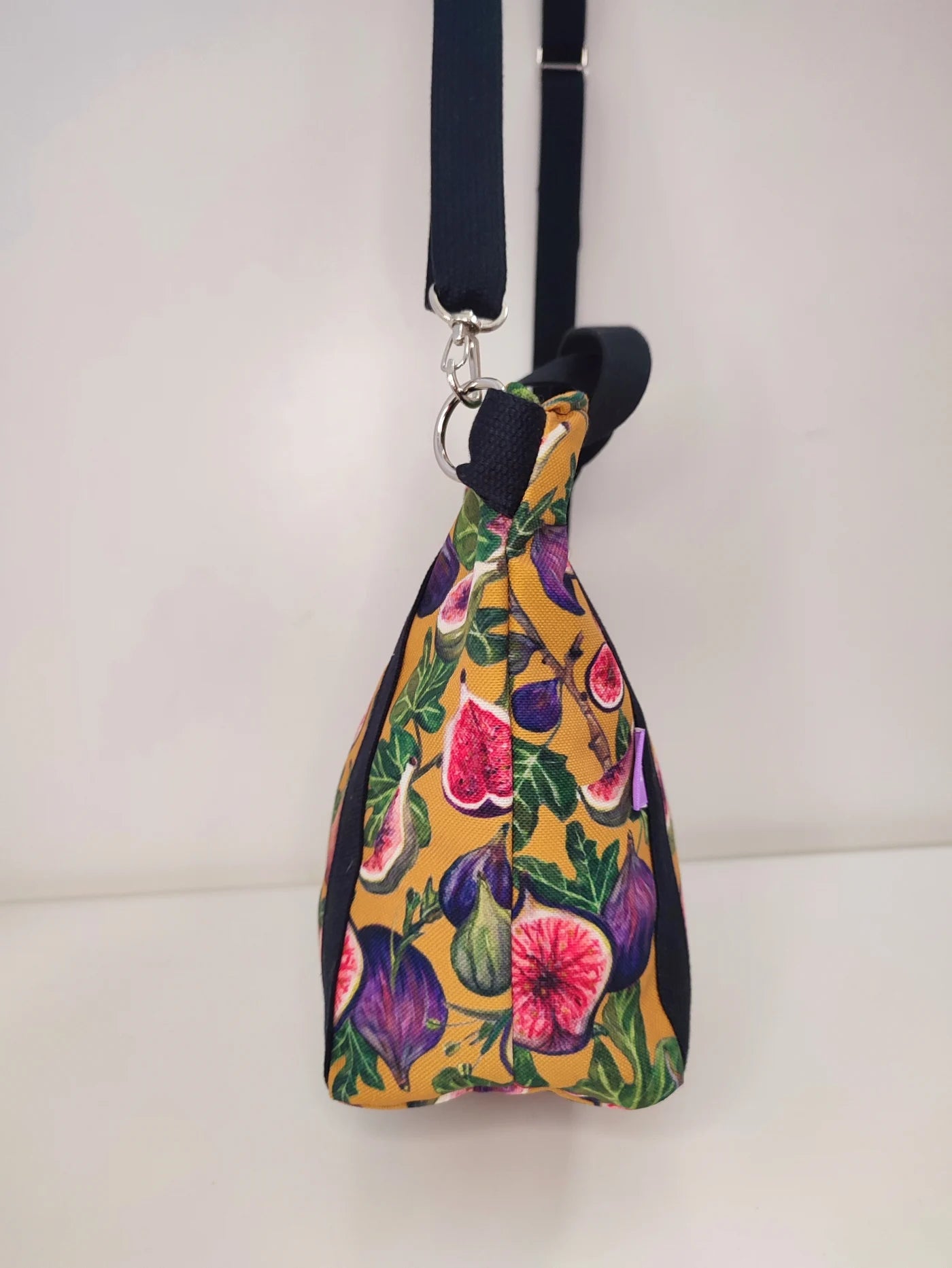 Bolso mostaza higos
