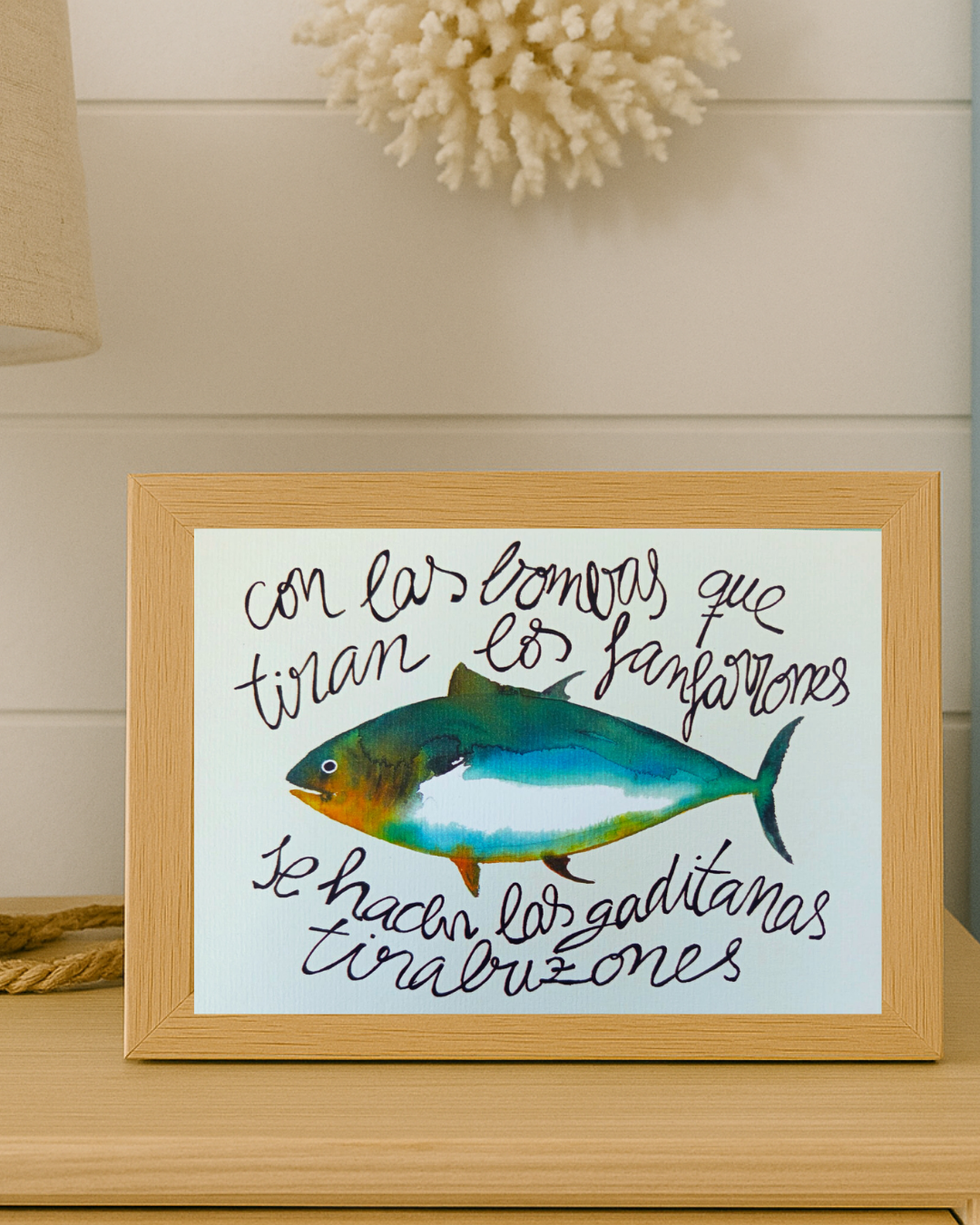 Lámina Atún Con las bombas que tiran los fanfarrones se hacen las gaditanas tirabuzones