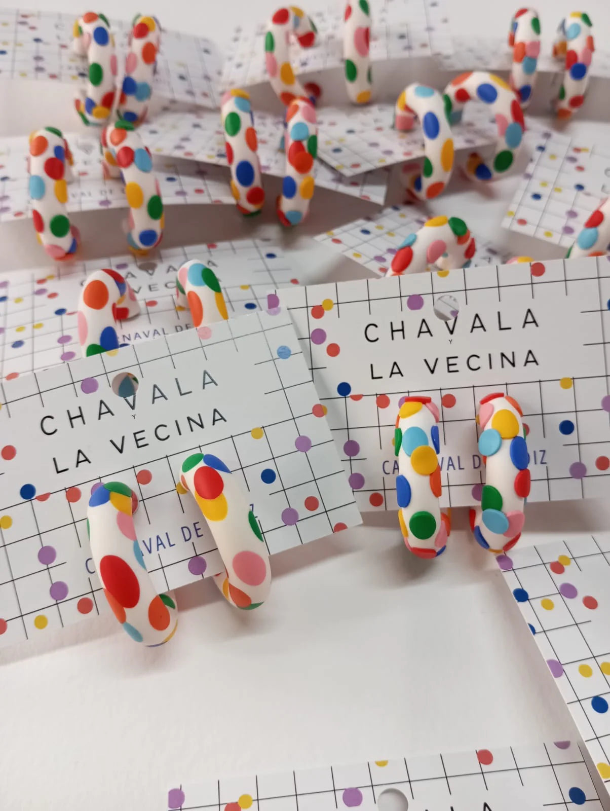 Carnival paper earrings WITH embossing - Chavala x La Vecina