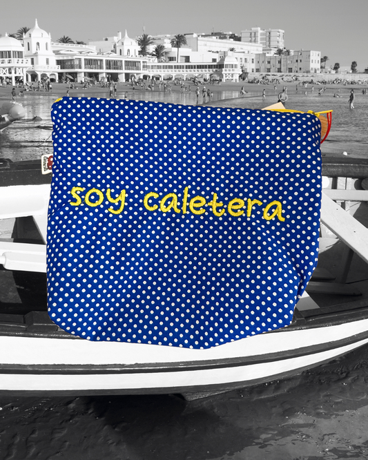 Soy Caletera Toiletry Bag - Strong blue white polka dots 