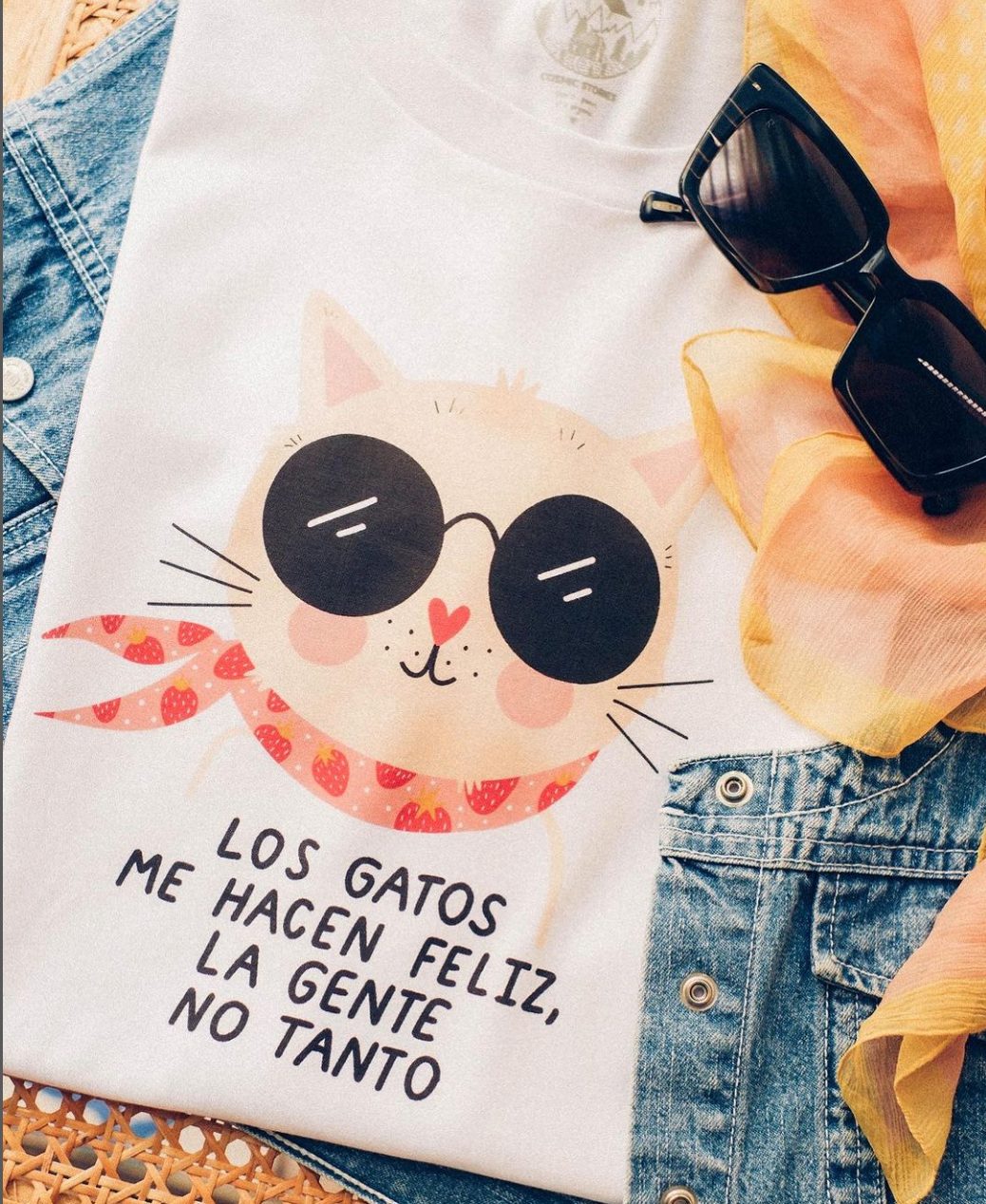Camiseta Los gatos me hacen feliz