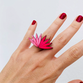 Anillo Flor roja