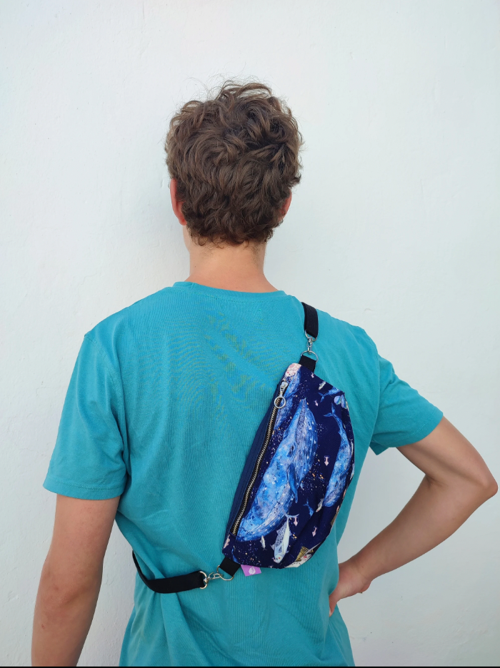 Riñonera fondo marino