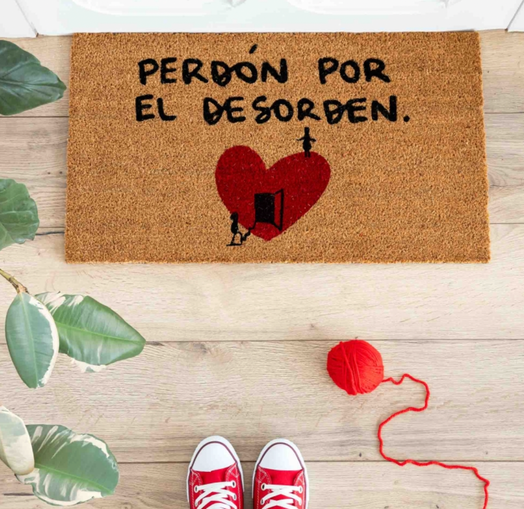 Felpudo "Disculpa el desorden" 72 kilos