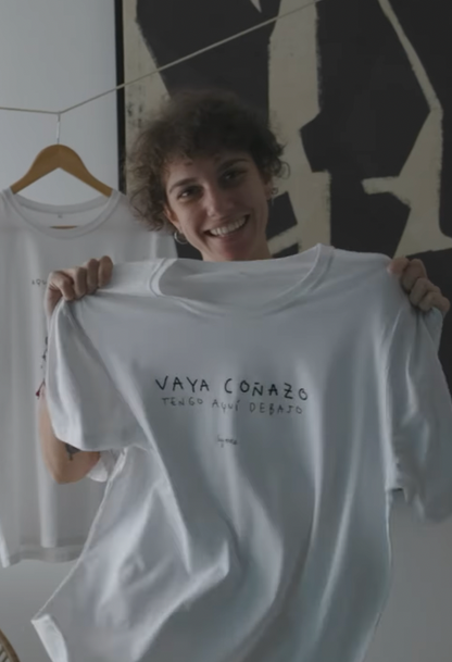 T-shirt What a pain I have under here