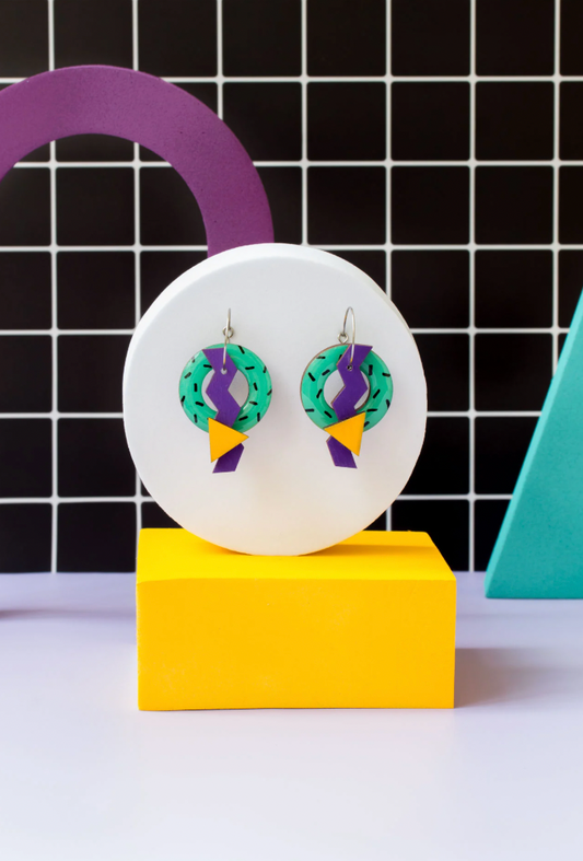 Pendientes aros turquesa y triángulo amarillo