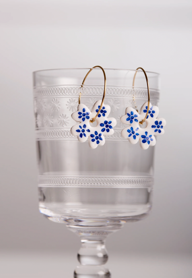Pendientes aro forma de flor pintado a mano