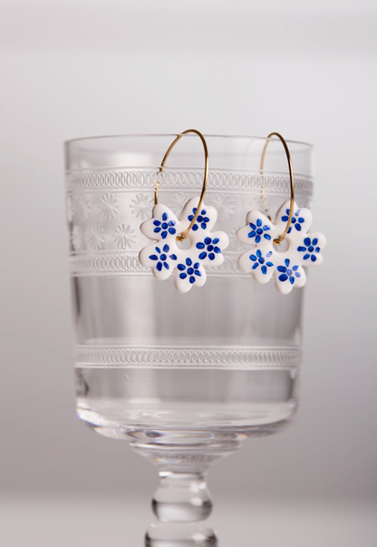 Pendientes aro forma de flor pintado a mano