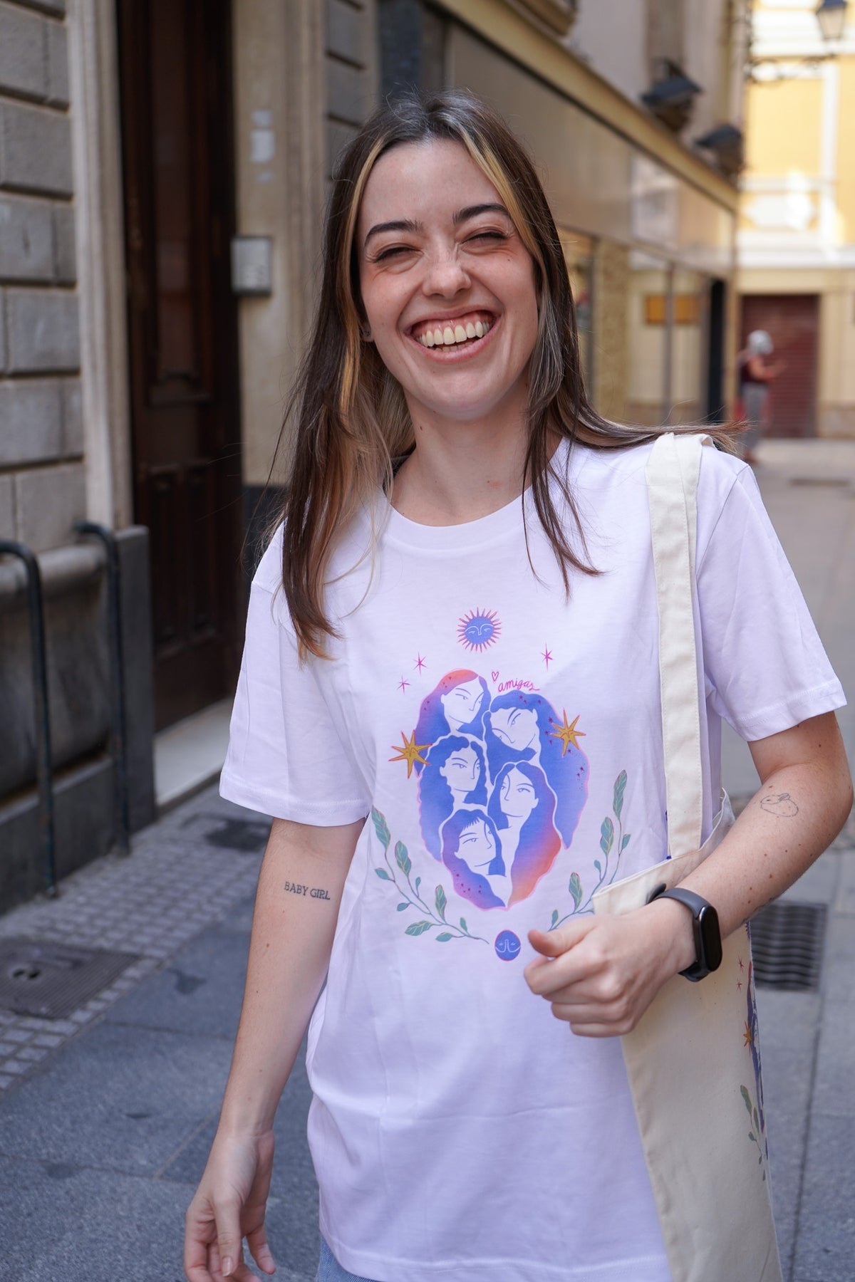 Camiseta Amigas x Natalia Fuente
