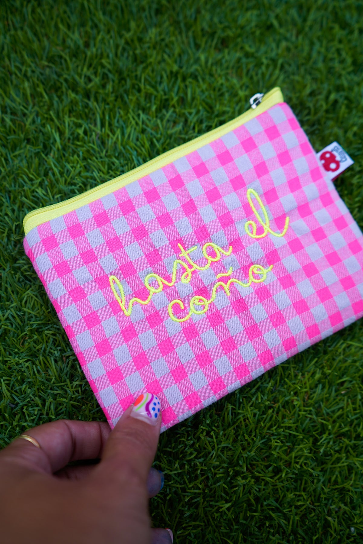 Monedero hasta el coño vichy rosa letra amarillo flúor