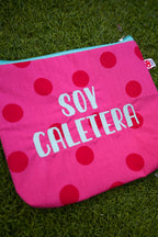 Rosa lunares rosas letra celeste - Soy Caletera - Neceser