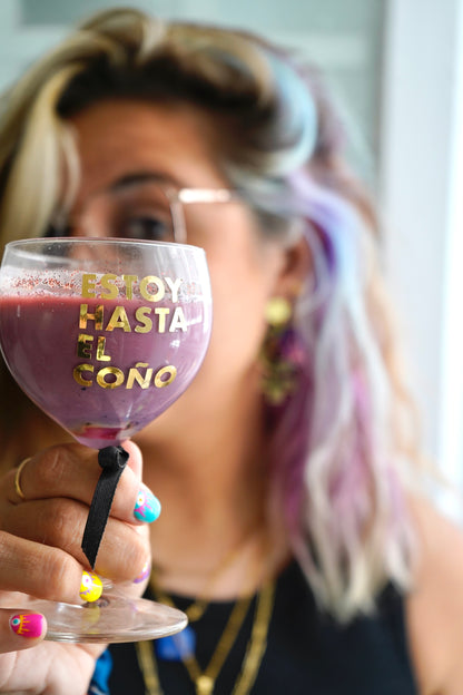 Pendientes símbolo de la mujer