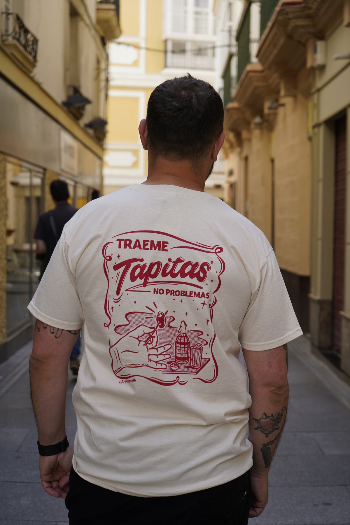 Camiseta de Tráeme tapitas, no problemas