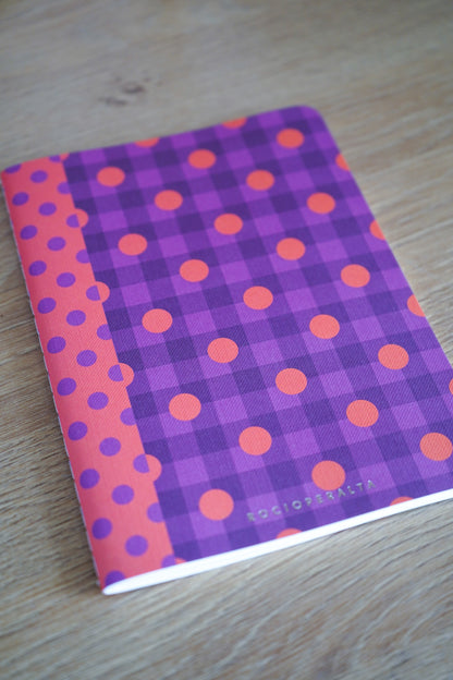 Rocío Peralta - Libreta vichy morado lunares rojo rosa