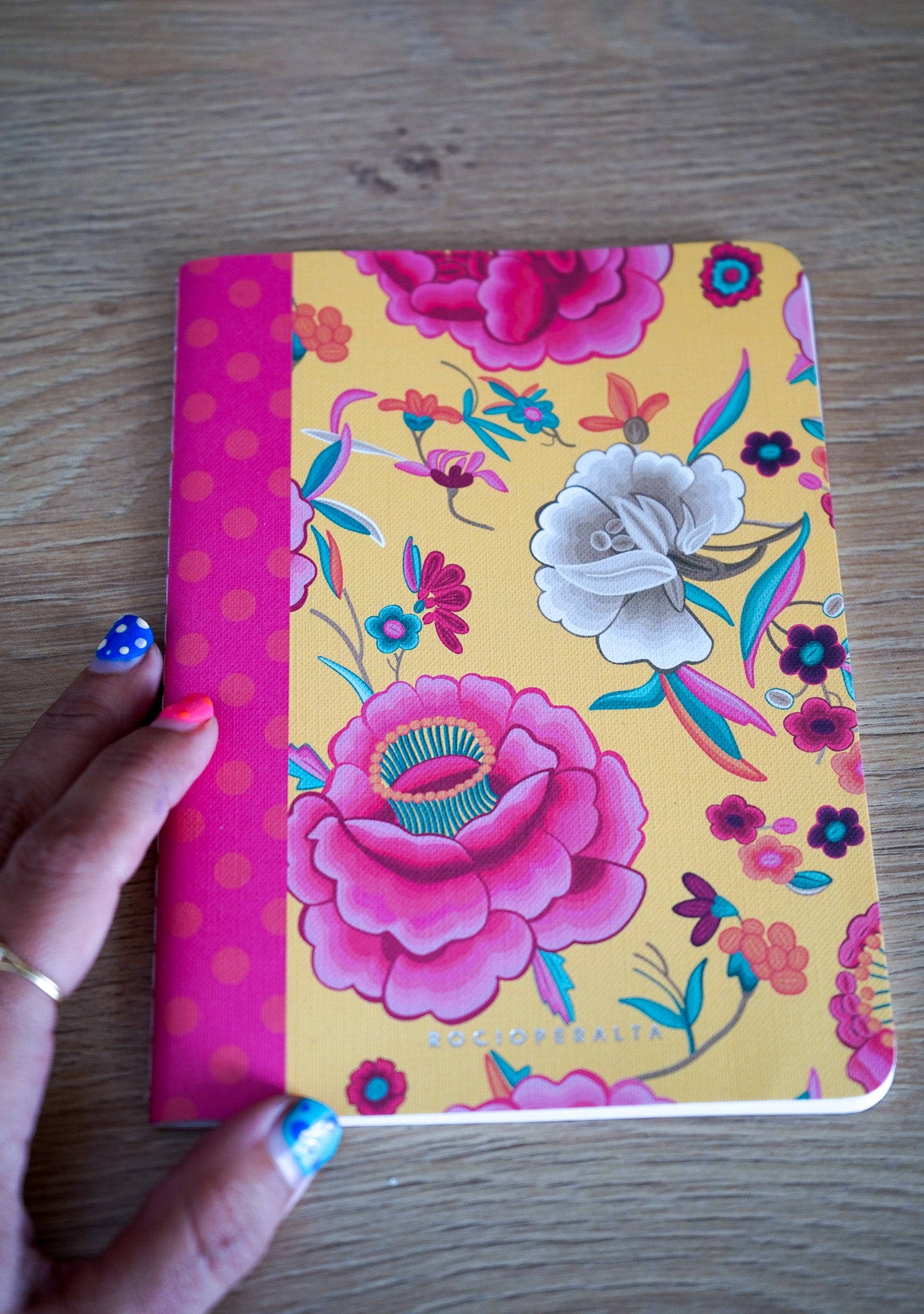 Rocío Peralta - Libreta rosas