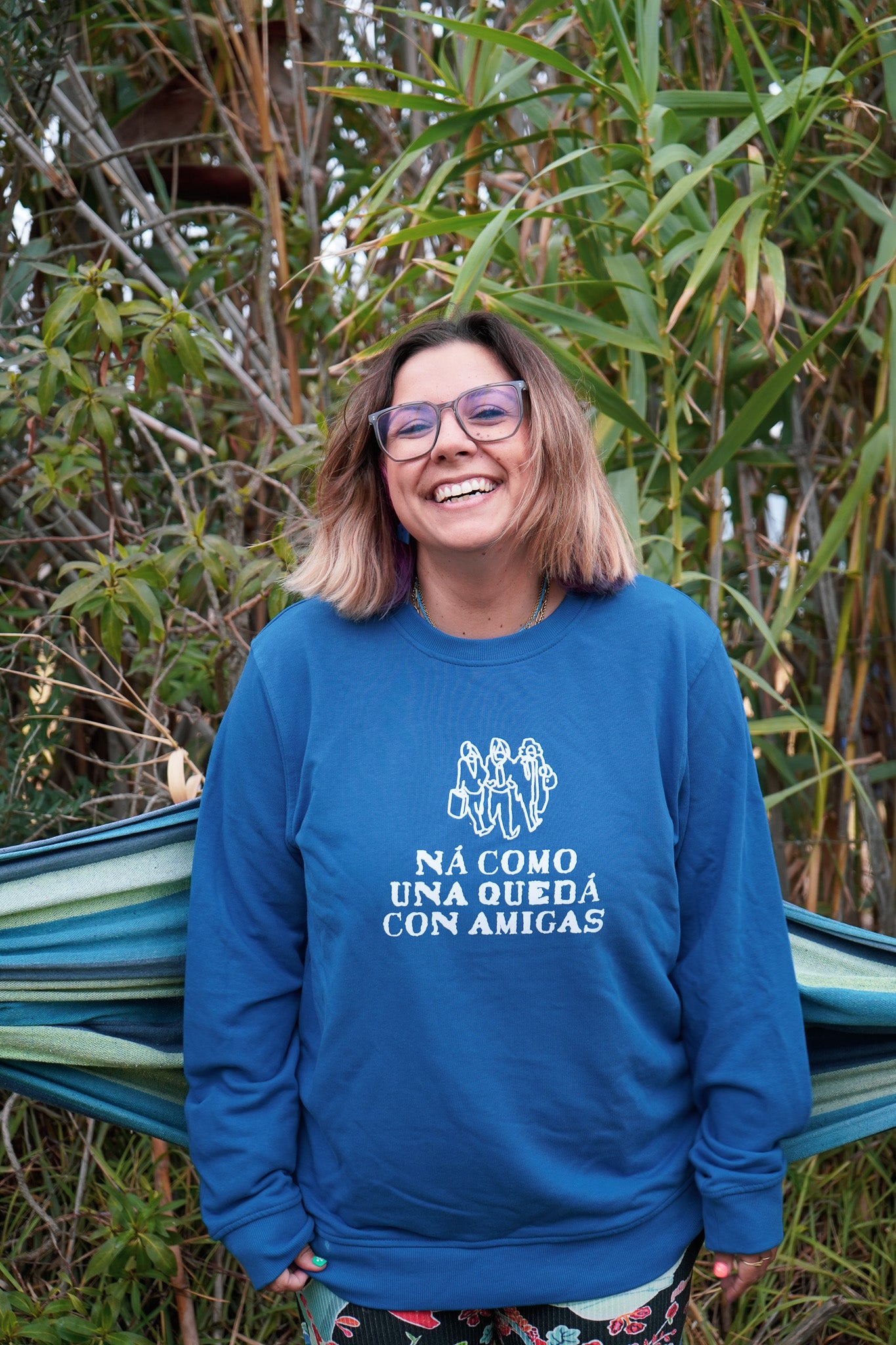 Sudadera Ná como una quedá con amigas