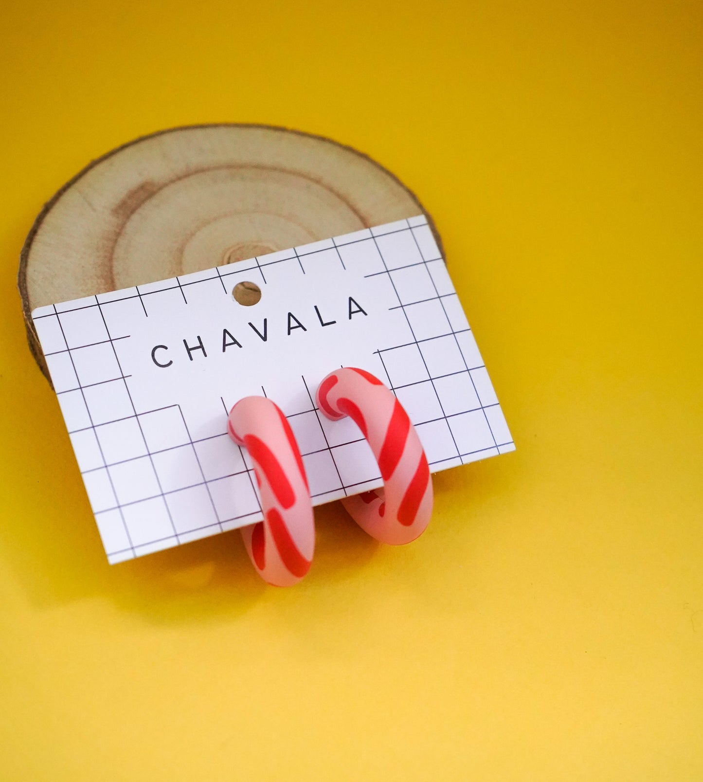 Pendientes #7 rosa y rojo artista