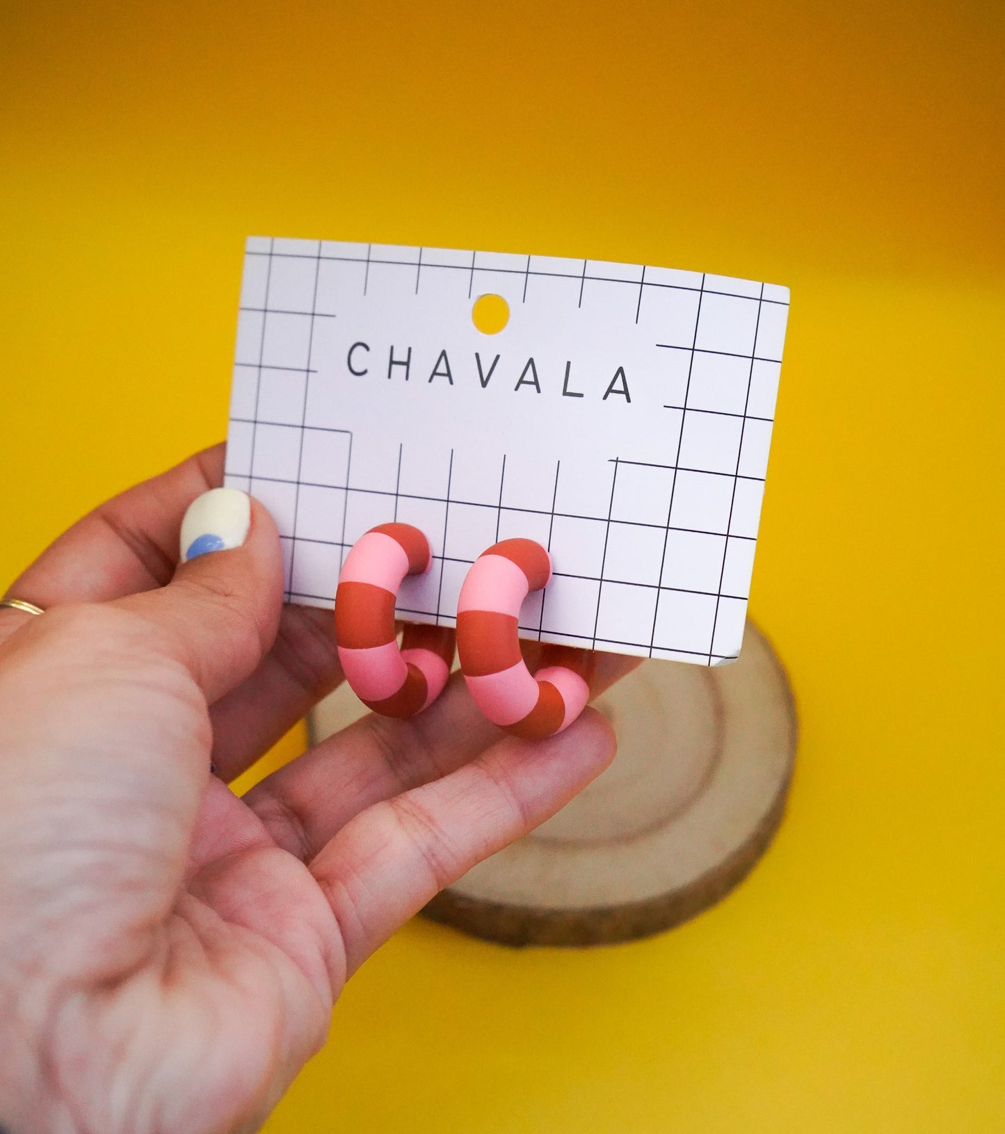 Pendientes #6 líneas rojas y rosas