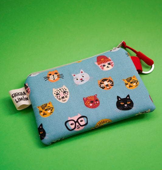 Monedero de gatos azul