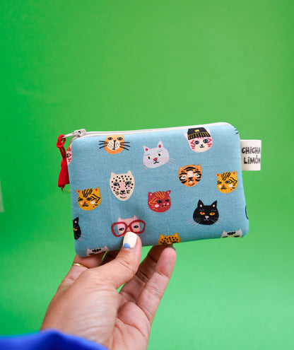 Monedero de gatos azul