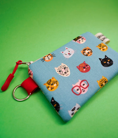 Monedero de gatos azul