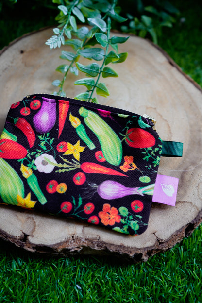 Monedero negro verduras