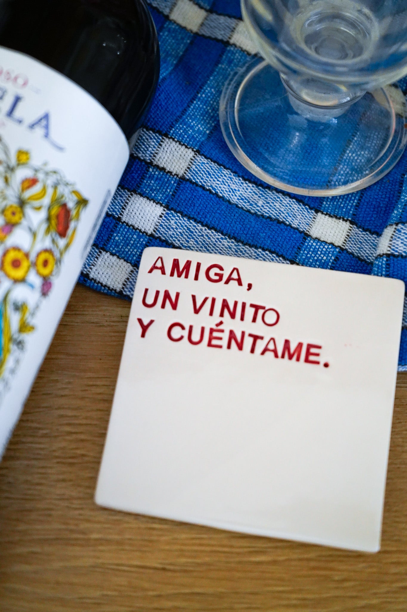 Posavasos Amiga, un vinito y cuéntame
