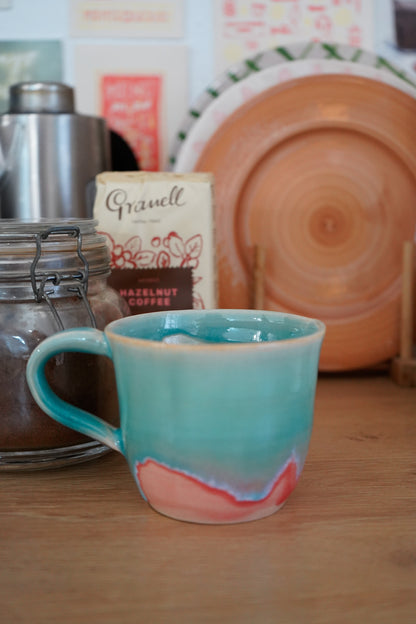 Taza cerámica artesana azul y rosa