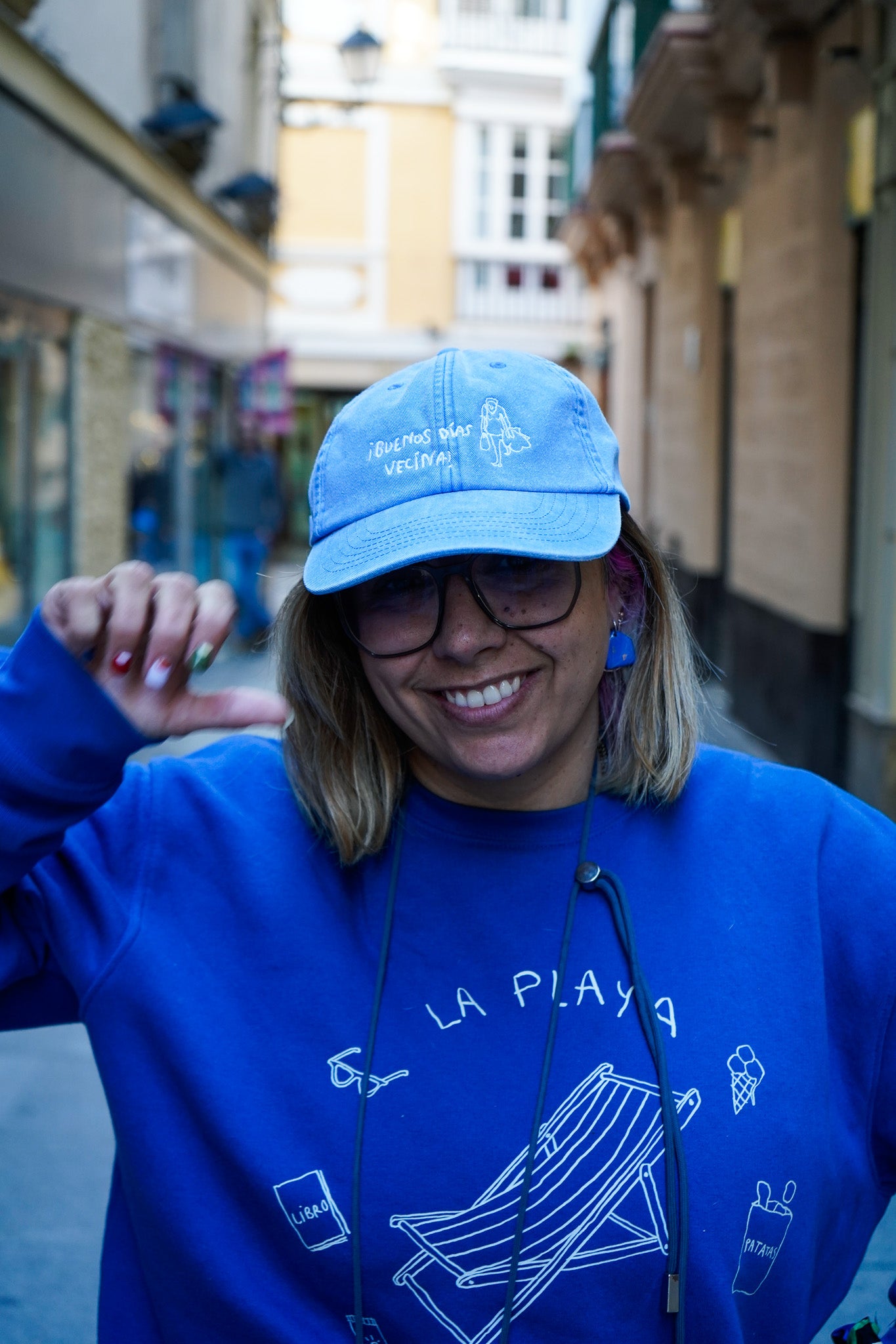 Gorra azul vintage Buenos días Vecina