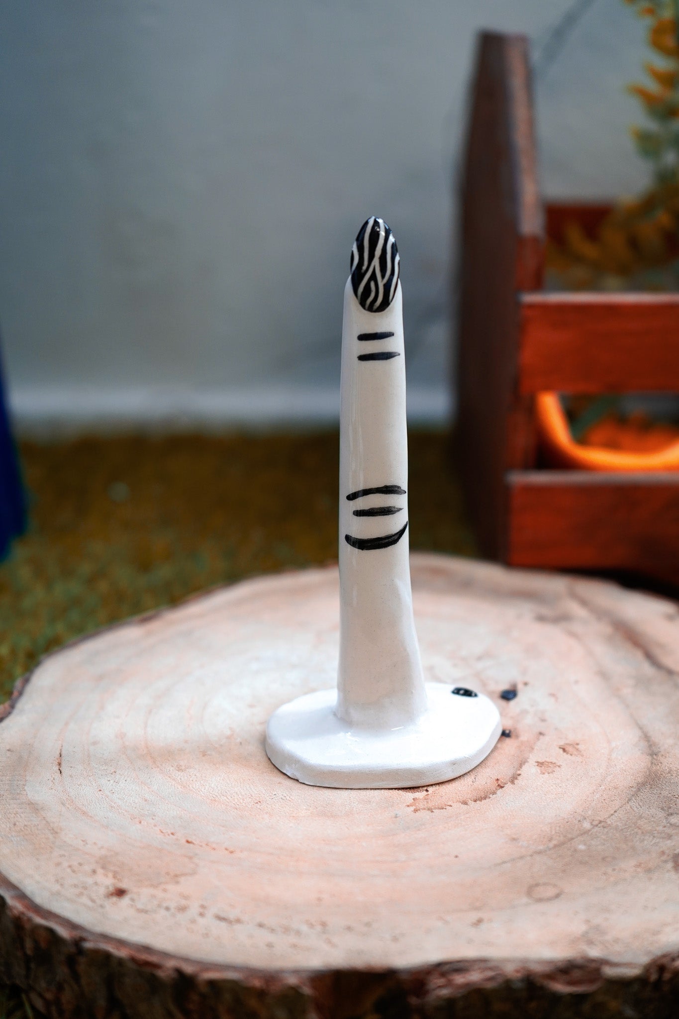 Dedo de cerámica para anillos