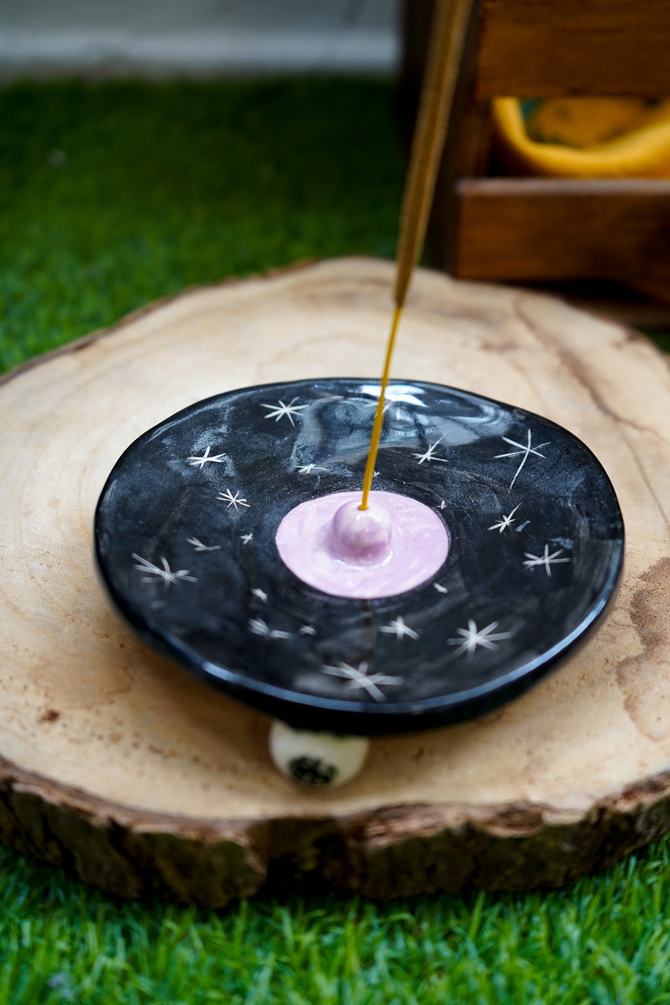 Tetas para incienso de cerámica (Negro y Rosa con estrellitas)