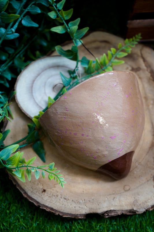 Tetas de maceta Marrón