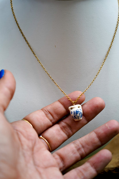 Collar Jarrón Cerámica