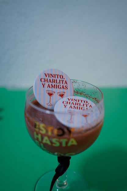 Chapa Vinito, charlita y amigas