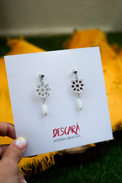 Pendientes estrella tartesos con lágrima
