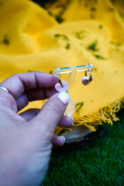 Pendientes mini corazón metacrilato