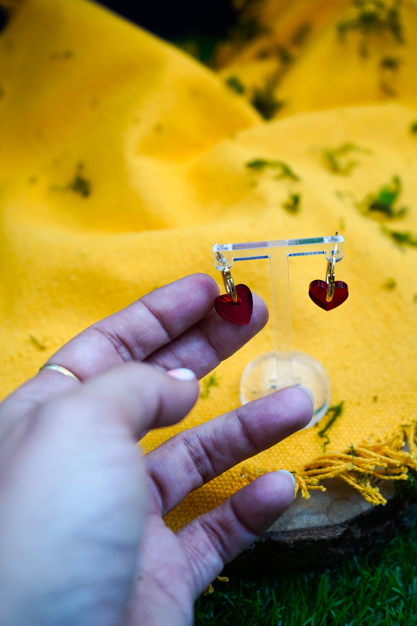 Pendientes mini corazón metacrilato