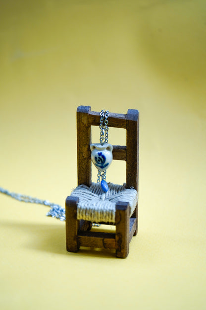 Collar jarrones con gota de colores