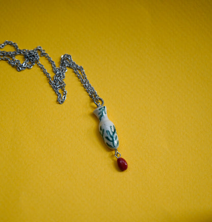 Collar jarrones con gota de colores