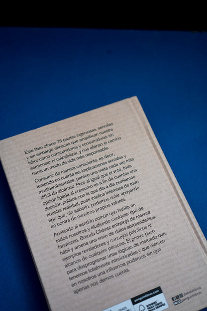 Libro "Al borde de un ataque de compras"