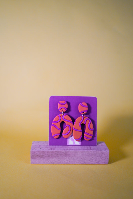 Pendientes con relieve