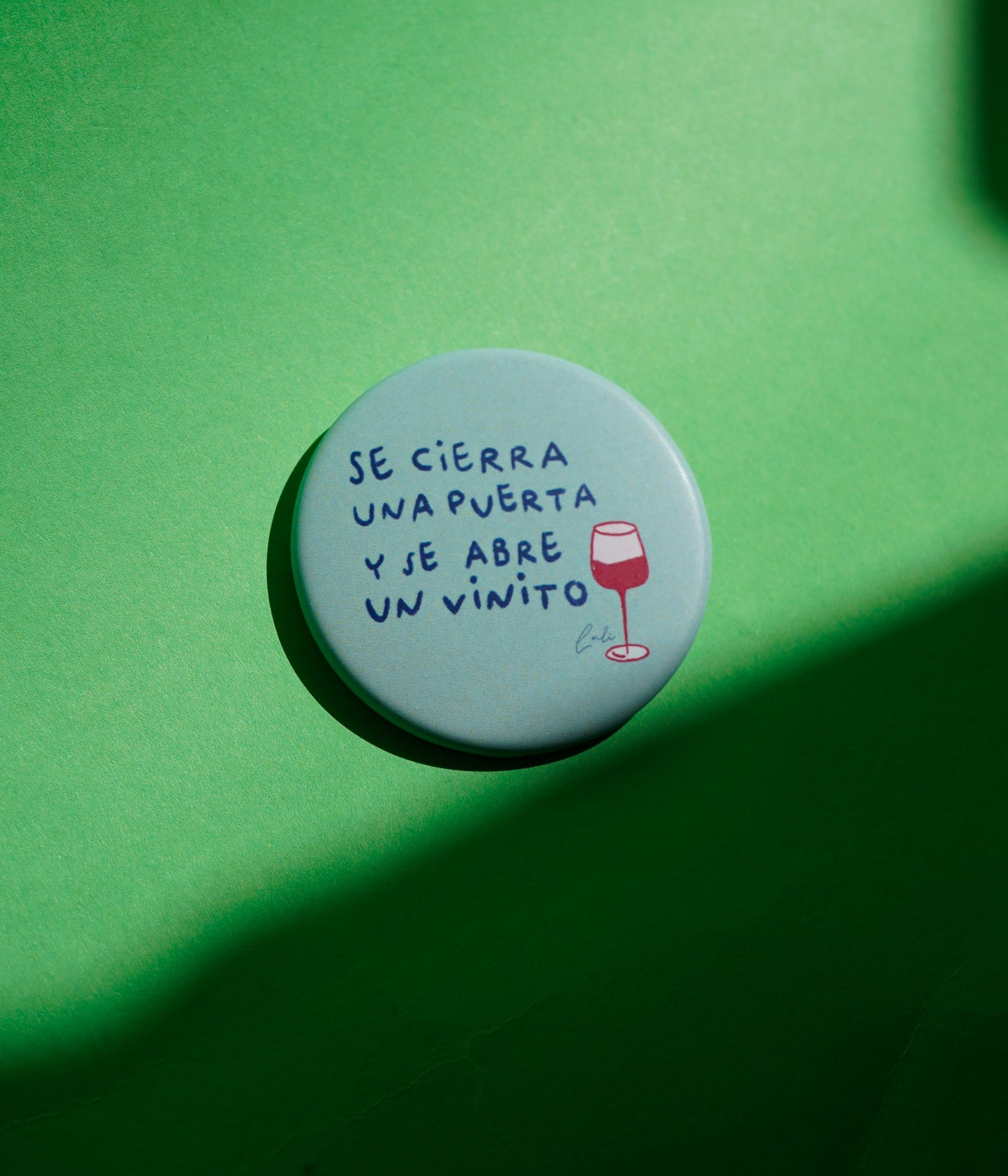 Chapa se cierra puerta vinito x Lali