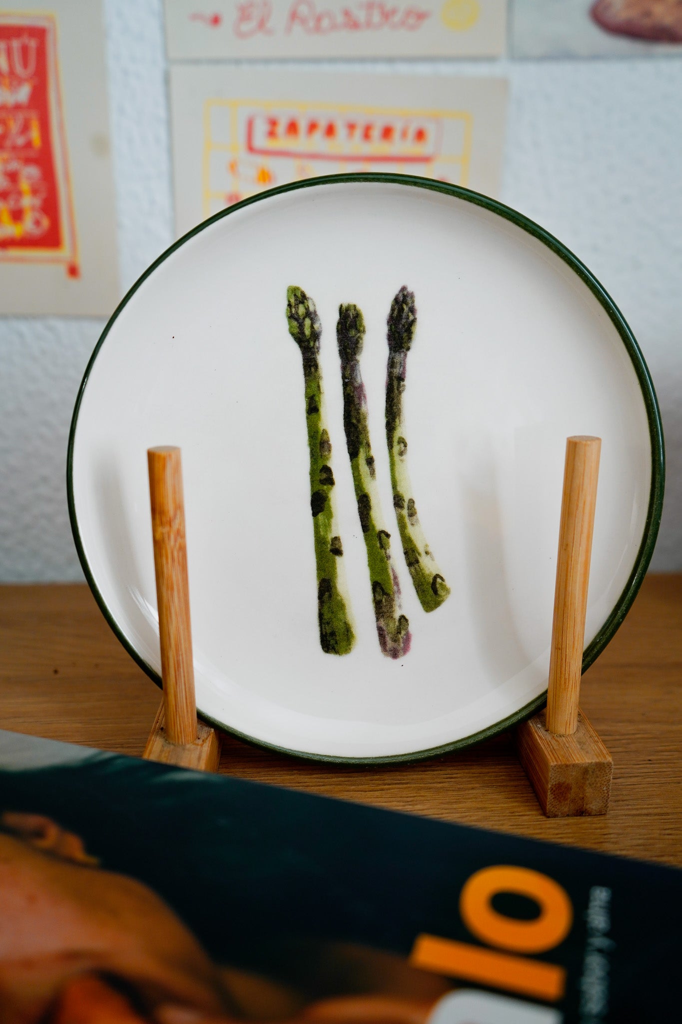 Plato pequeño espárragos 17cm