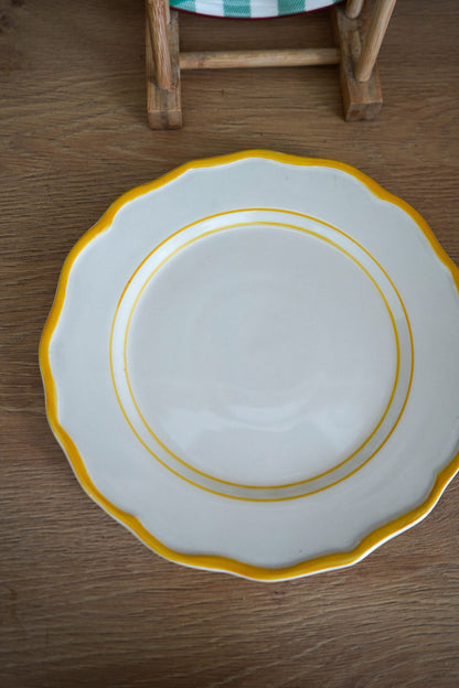 Plato ondas amarillas 22cm