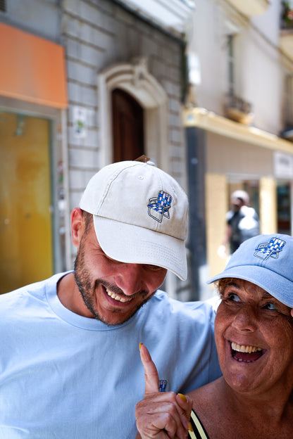Gorra bordaita silla de playa